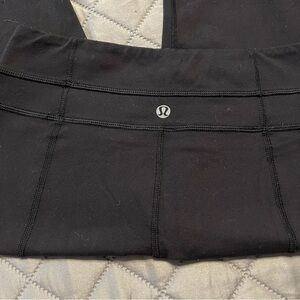 5/$100 Lululemon Black Leggings